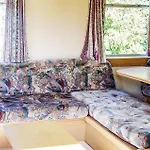 2 Bedroom Stacaravan In 2*